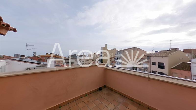 Foto 184cb18f-53b0-44de-bbe1-a6ffb8bc9ace. Rent penthouse with heating in Centre Mataró