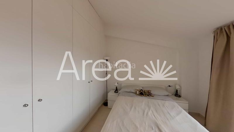 Foto 944c44ac-7834-42e3-98f2-24a0633f0135. Rent penthouse with heating in Centre Mataró