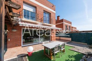 Casa  Turo  d en llull. Confortable torre a 4 vientos con excelentes vistas panorámicas.