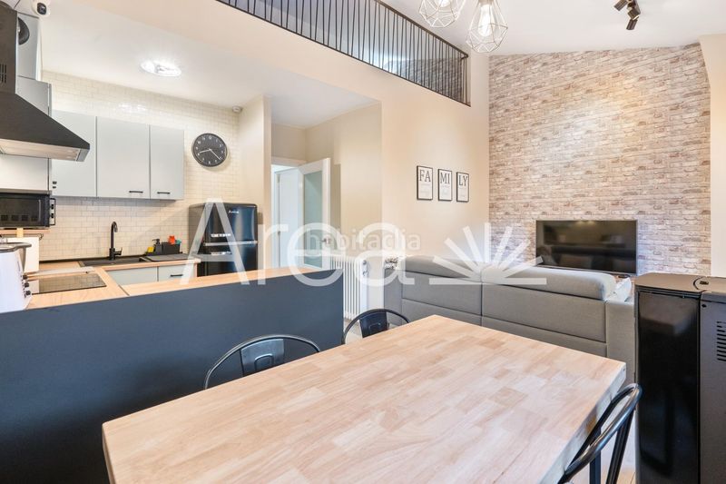 Foto 99f12b8f-3506-4fa9-8fb2-658f74bb3161. Àtic amb aparcament a Ribes de Freser