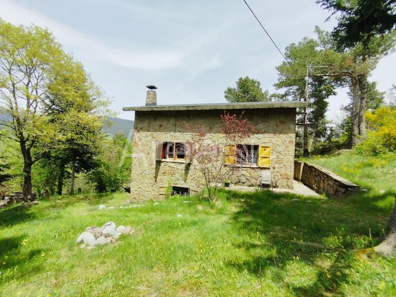 Foto 3a50de83-9984-46c9-a5a1-ea9e0b07b6a9. Xalet amb aparcament a Campelles