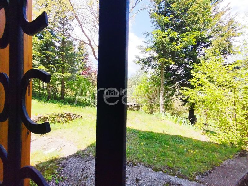 Foto d5363d78-c2d8-476b-8c5b-6b82348916ce. Xalet amb aparcament a Campelles