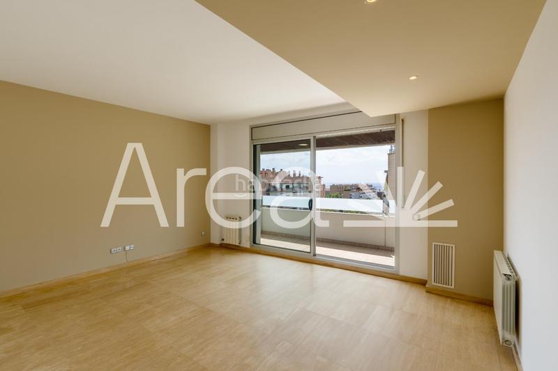 Foto 7410cb36-9e78-4ff5-9cd1-cc79b631f730. Appartement avec parking piscine dans Via Europa - Parc Central Mataró