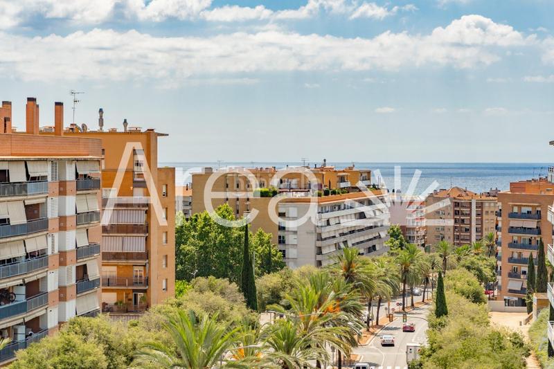 Foto 7c6e0f29-f37d-41f6-a09f-231148e76210. Appartement avec parking piscine dans Via Europa - Parc Central Mataró