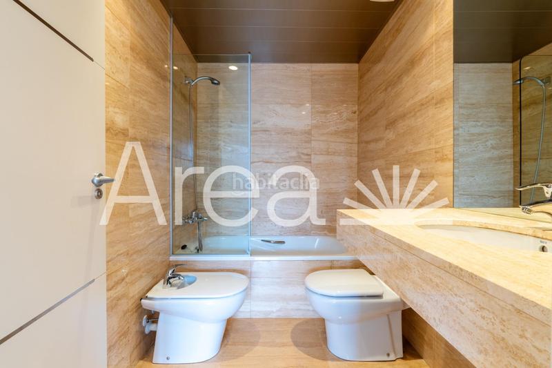 Foto 923f80d0-7715-43eb-850a-1e8cfdbab203. Appartamento con parcheggio piscina in Via Europa - Parc Central Mataró