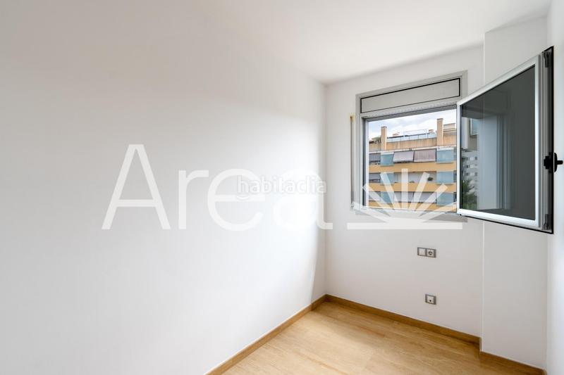 Foto 94773e35-3b77-4315-b581-d475e1a0593d. Appartamento con parcheggio piscina in Via Europa - Parc Central Mataró