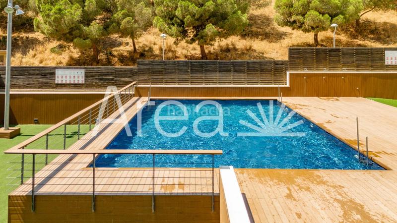 Foto 97bb236f-08a9-4c63-9a1d-e6bf3d9d81c0. Appartamento con parcheggio piscina in Via Europa - Parc Central Mataró