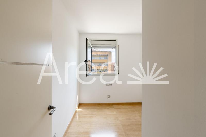 Foto f4cc9ae6-d2a6-43f8-b4a1-1a6fa41ea080. Appartement avec parking piscine dans Via Europa - Parc Central Mataró