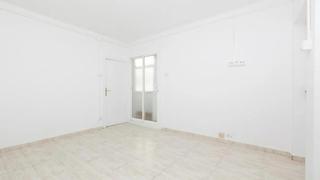 Flat in Cerdanyola Nord. Piso en venta en mataró  especial inversores activo alquilado ha