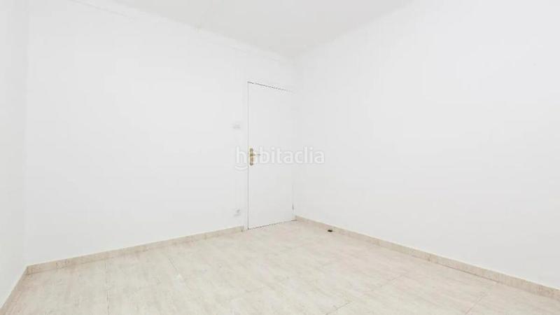 Foto 6b104c00-ef83-4eae-9cfb-50d70e7637fe. Piso  en venta especial inversores activo alquilado hasta 122029 en Mataró