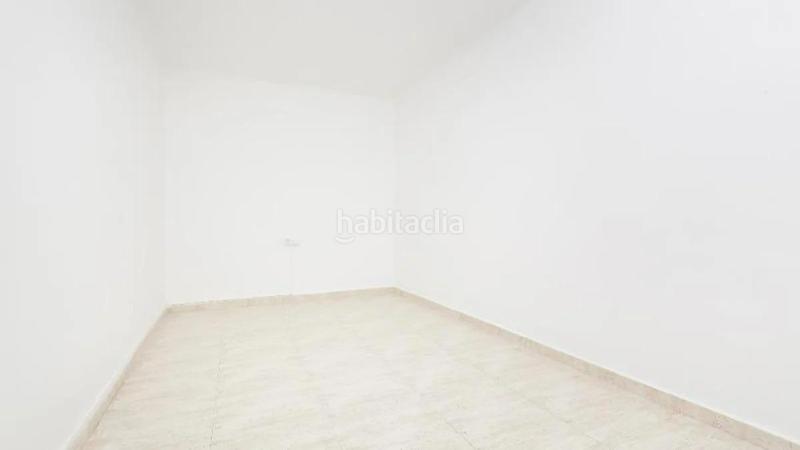 Foto db572722-0f2b-41b1-8596-00beb5e4e864. Piso  en venta especial inversores activo alquilado hasta 122029 en Mataró