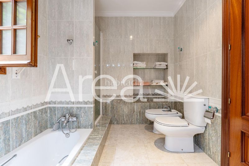 Foto e6293e85-20ab-4921-b4bd-b8aa4214a4ed. Xalet amb aparcament piscina a Urbanitzacions Mataró