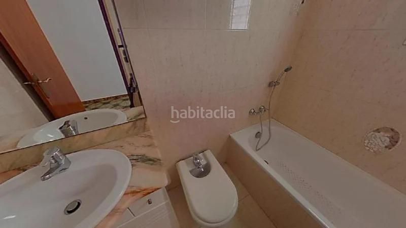 Foto c51c909a-18ca-4f26-b009-f974ab945348. Pis a Calella