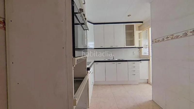 Foto e10691c7-f74e-4067-9f6a-39947b9546b6. Pis a Calella