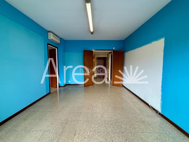 Foto b3fc99b9-1144-416c-9d45-7e66c8f546b9. Pis a Centre Granollers