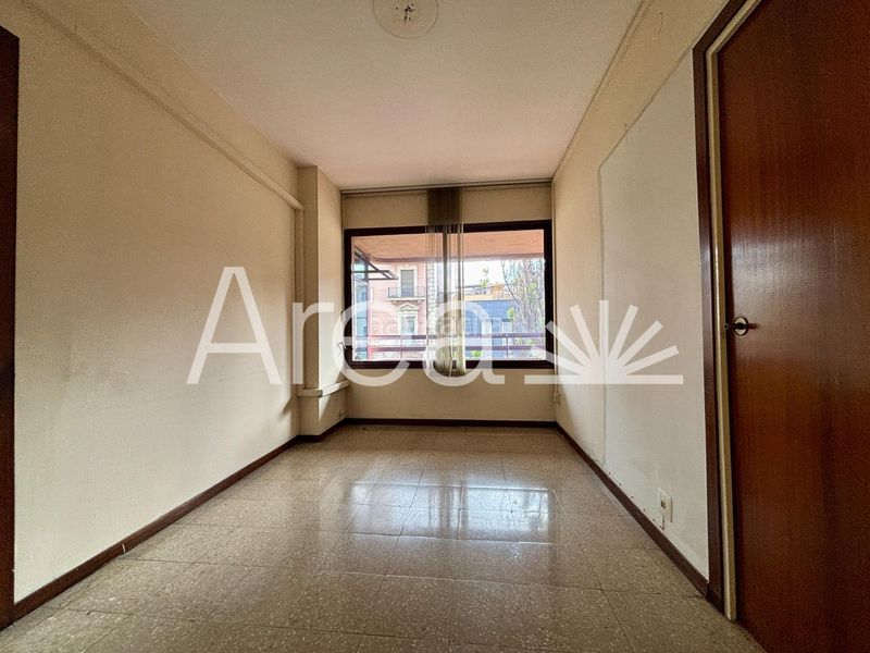 Foto f01da7ee-cd49-4df6-983b-9f490963d003. Pis a Centre Granollers