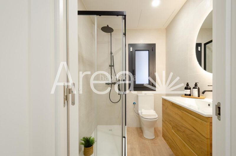 Foto 2546660c-9302-4f1d-a50e-648abf005407. Pis a Centre Mataró