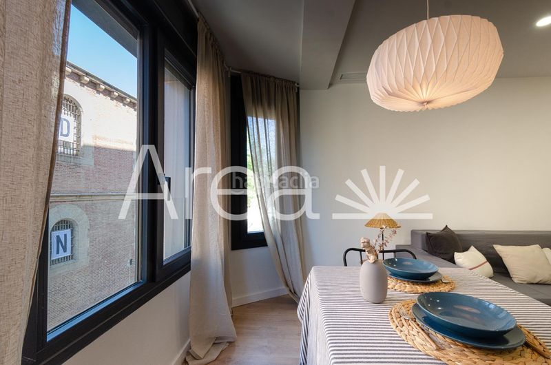 Foto f380ee9e-48fd-4e40-bfde-47b3ac91f359. Pis a Centre Mataró