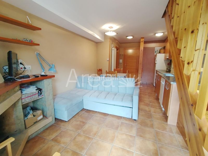 Foto ef91c14c-e51d-42e1-aefe-ad54813d586c. Àtic amb calefacció a Planoles