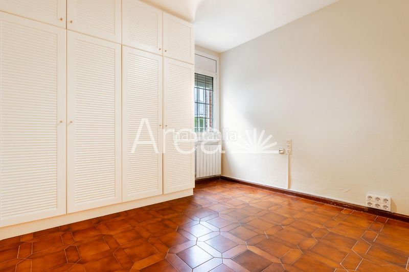 Foto 1d6b4d1f-8930-4c7b-aa10-221a9b40b37f. Piso  con terraza jardín particular, 2 pk t piscinaszonas deportivas en Sant Andreu de Llavaneres