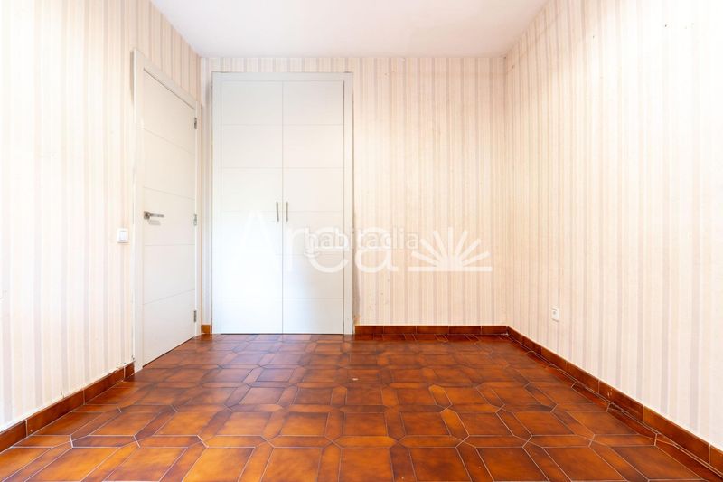 Foto 6acf65a8-8bd4-4589-8674-b2cf988275b7. Piso  con terraza jardín particular, 2 pk t piscinaszonas deportivas en Sant Andreu de Llavaneres
