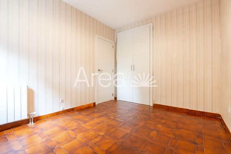 Foto 8a52cafa-7af1-48e7-ae6c-191f12664bea. Piso  con terraza jardín particular, 2 pk t piscinaszonas deportivas en Sant Andreu de Llavaneres