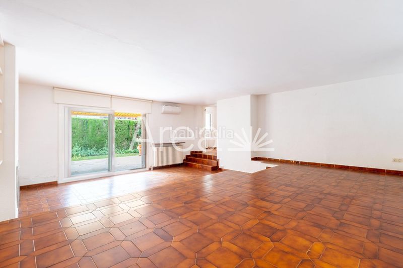 Foto af562a9d-d46f-477b-9b39-33af172199d4. Piso  con terraza jardín particular, 2 pk t piscinaszonas deportivas en Sant Andreu de Llavaneres