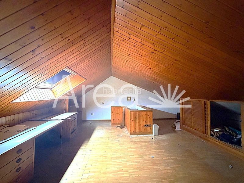Foto a1d4ee11-be28-4d3c-b5c4-6545edea8001. Semi detached house in calle mila i fontanals 24 in Premià de Mar