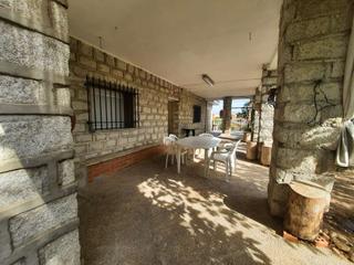 Chalet en Escalona. Chalet  con piscina en urbanizacion en escalona
