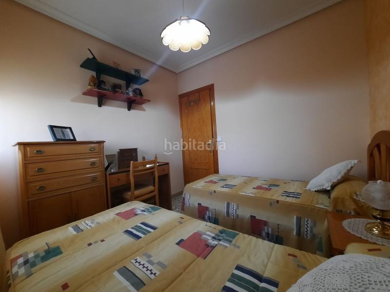 Foto 44623418-790d-49f1-acd5-56bbc3feb28d. Chalet mit heizung parking in Escalona