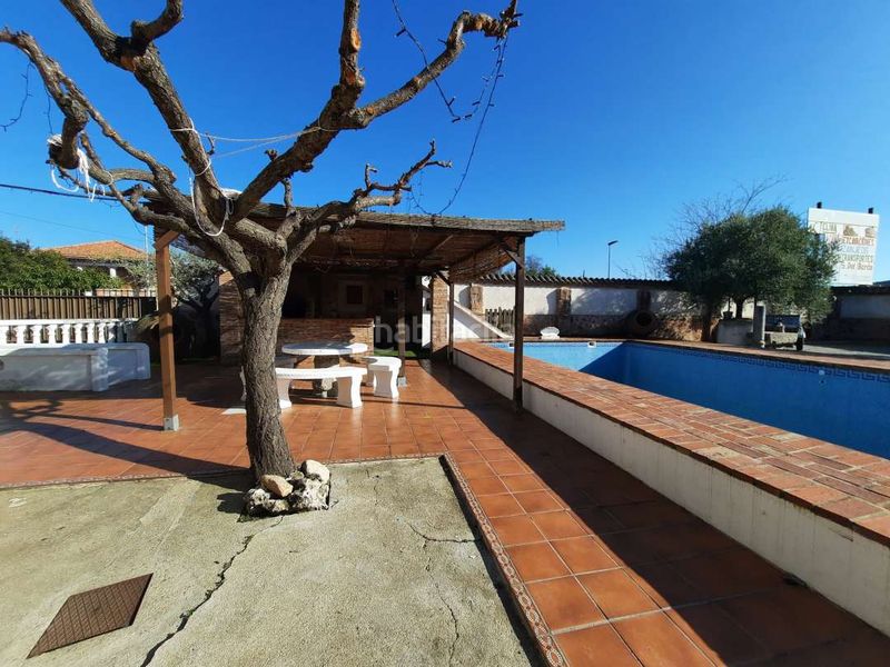 Foto bbdfe3fd-a90f-49ff-a932-9b9df675f564. Xalet amb calefacció aparcament piscina a Escalona