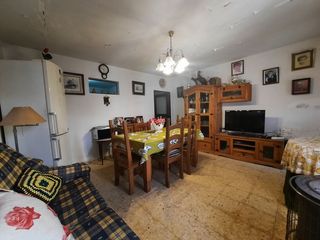 Casa a Nuño Gómez. Casa de pueblo en nuño gomez