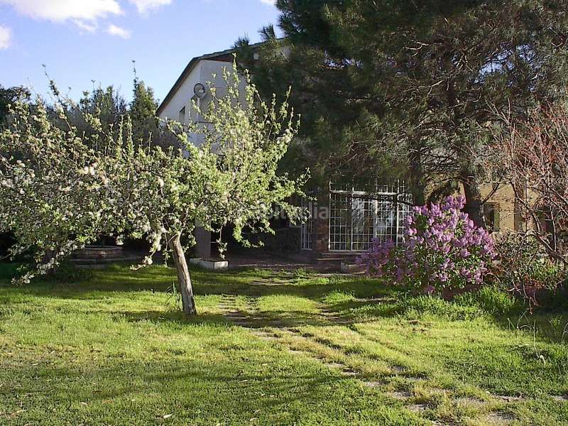 Foto b74afa40-22fb-4725-b8a6-83d3bd6f8b19. Finca rústica a Santa Olalla