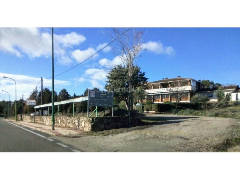 Foto 765bd7ce-57b5-4830-85e9-e76928c7343c. Casa amb aparcament a Valdemorillo pueblo Valdemorillo