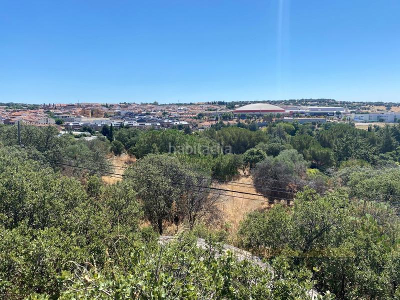 Foto bed26b8f-6984-4eb1-a058-0418d3730678. Casa amb aparcament a Valdemorillo pueblo Valdemorillo