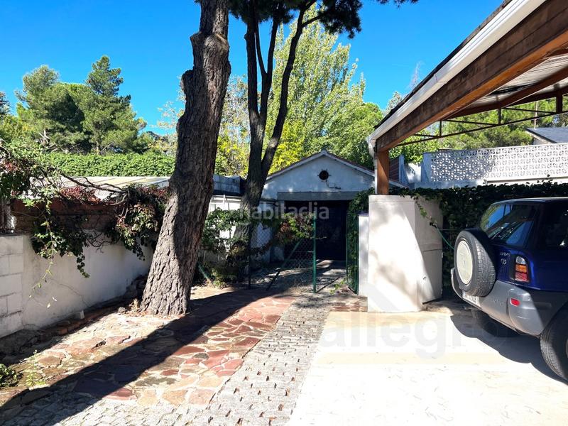 Foto d7ba9865-c886-4408-b95a-8541cc75efa8. Xalet a Colonia Torrelodones