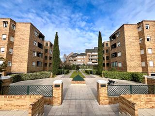 Piso  N/a. Exclusivo piso de 4 dormitorios en calle joaquin turinamajadahon
