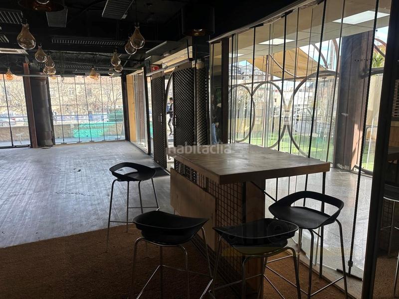 Foto a9a5962d-d99c-4d21-a148-a08dd64eaa54. Alquiler local comercial en alquiler sin traspasolocal comercial en zoco de villalba en Collado Villalba