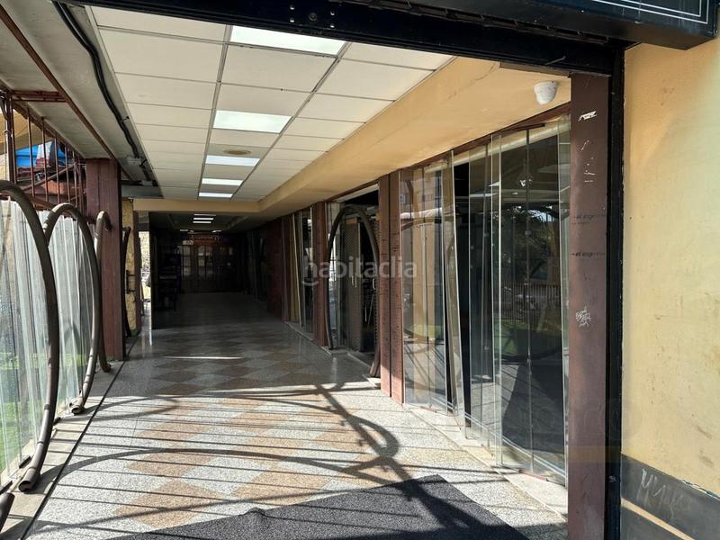 Foto b533e681-a668-4441-8e62-c126d8c2bfb8. Location local commercial dans Villalba Estación Collado Villalba