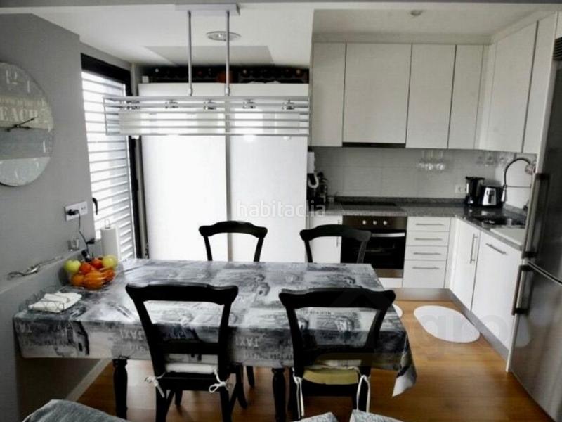 Foto e0a3fa04-6553-45e1-8e94-bee8ae12913b. Dúplex  en pinar de chamartín en Costillares Madrid