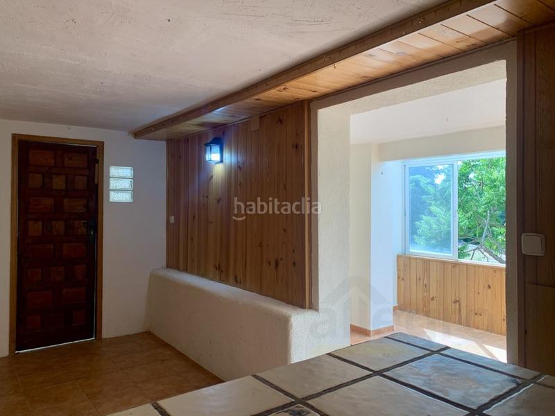 Foto 4bd9192e-6b9e-4ac0-b9e3-fa7faf6d502b. Chalet with parking in Colmenarejo