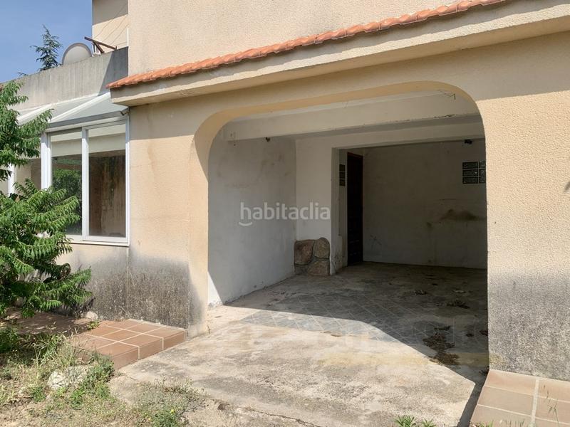 Foto cf915d24-4c9f-4c7a-a8da-b5d5c9c515b1. Chalet with parking in Colmenarejo