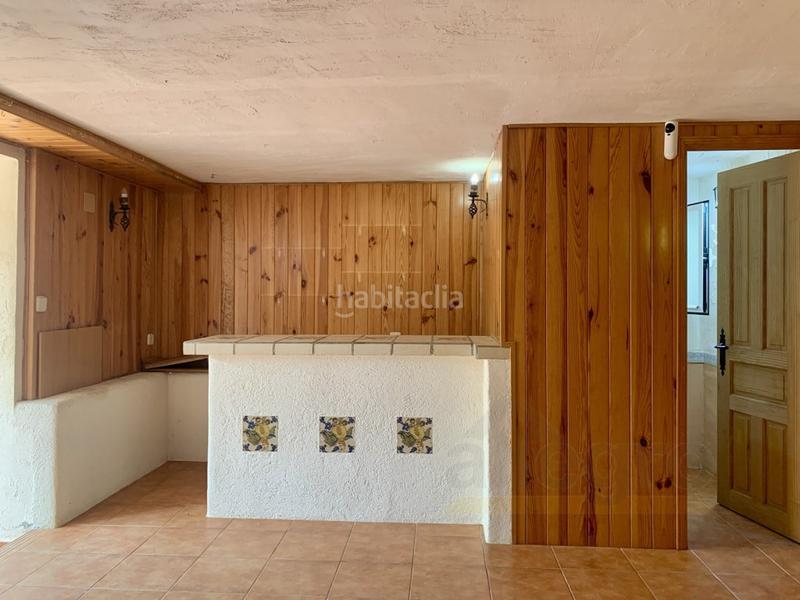 Foto e7e0bf03-2be8-450a-9b0d-14f2b7c7072e. Chalet with parking in Colmenarejo