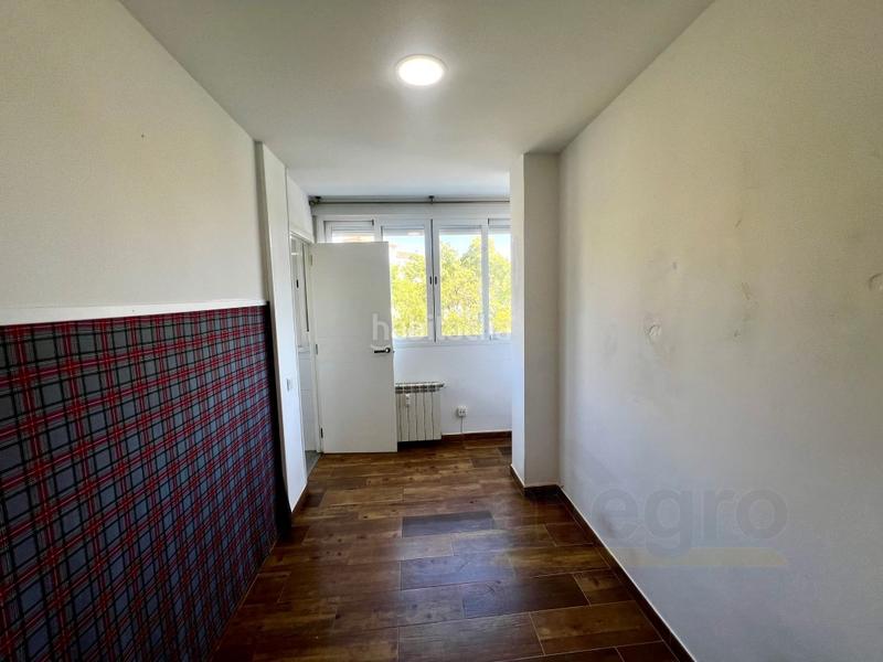 Foto a9eb5c38-ad5d-416b-835a-65f83a06462f. Etagenwohnung mit parking in Castilla Madrid