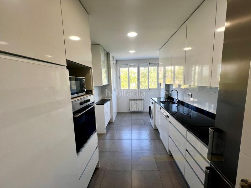 Foto aae9925d-a46b-498a-9a5d-30dd1dd3066b. Etagenwohnung mit parking in Castilla Madrid