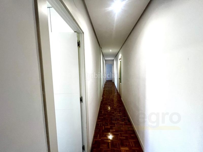 Foto cbb13ed3-5d57-46be-9e5b-28cc17fc8243. Etagenwohnung mit parking in Castilla Madrid