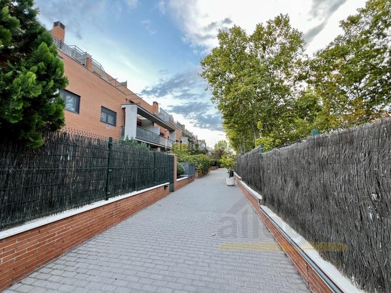 Foto 3a32ca09-4b09-4e06-90ce-63b842d8867c. Appartamento con parcheggio piscina in El Cantizal Rozas de Madrid (Las)