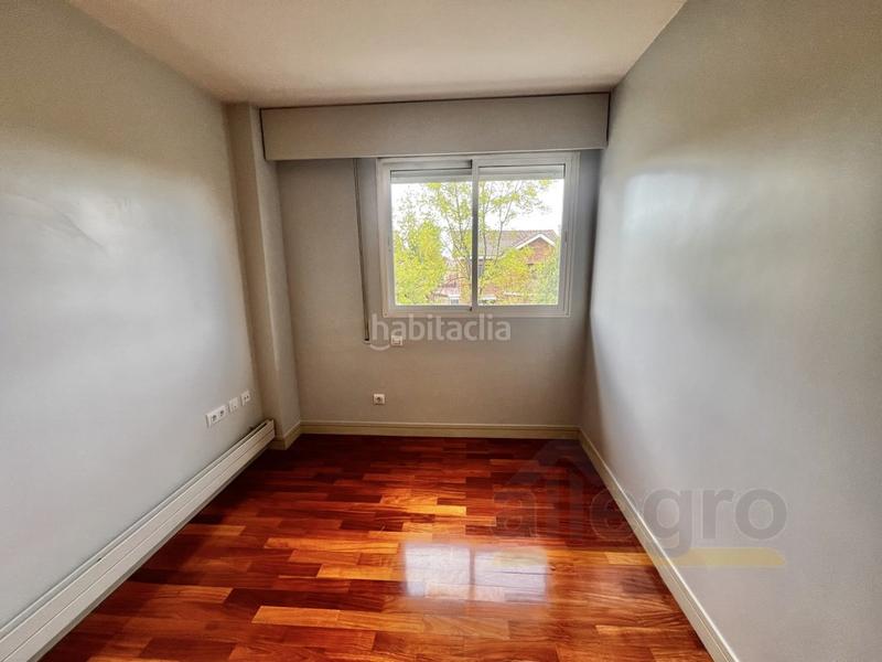 Foto 320ca205-3645-4959-9c34-438ca10e186e. Rent flat in calle hiedra 182 in el soto de La Moraleja La Moraleja