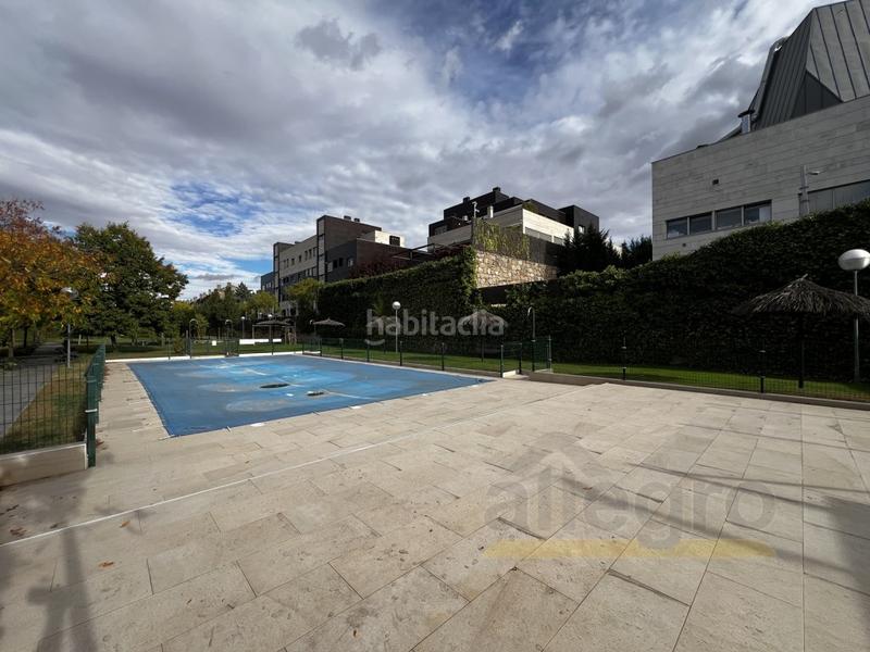 Foto 9695752a-320e-4ccc-96ff-28e45507ea3c. Rent flat in calle hiedra 182 in el soto de La Moraleja La Moraleja