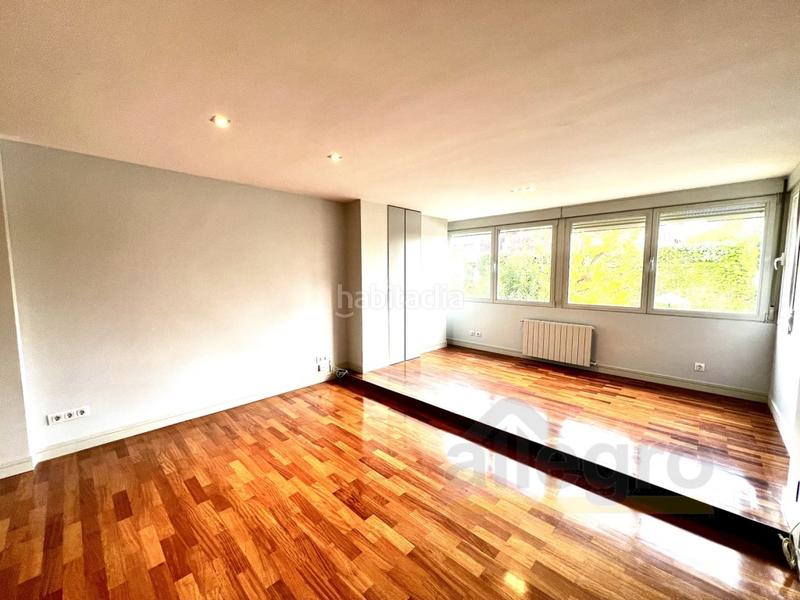 Foto 9a3646df-ff87-413b-b03f-2c7fef5dcd8a. Rent flat in calle hiedra 182 in el soto de La Moraleja La Moraleja